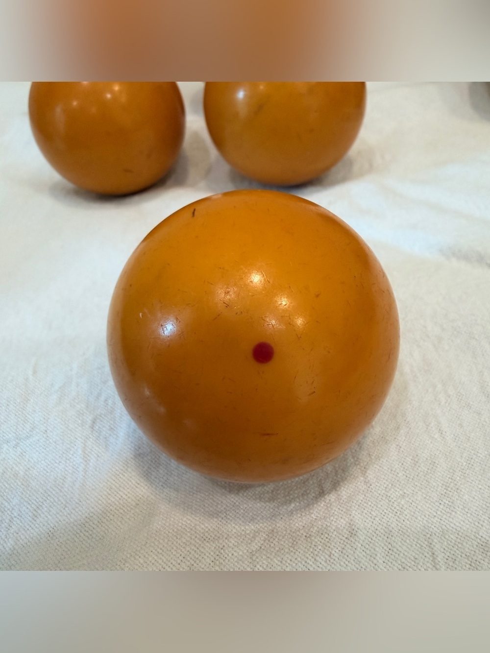 Vintage Bakelite Game Balls Lot 11 Cherry Red Butterscotch Yellow 54-57mm 1460g - Picture 11 of 16